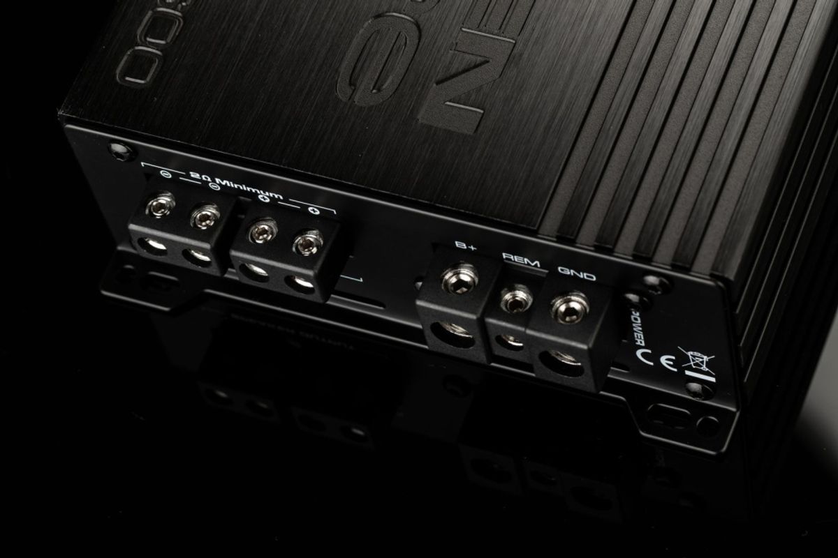  GLADEN RCORE 1-600 620W @ 2 ohm